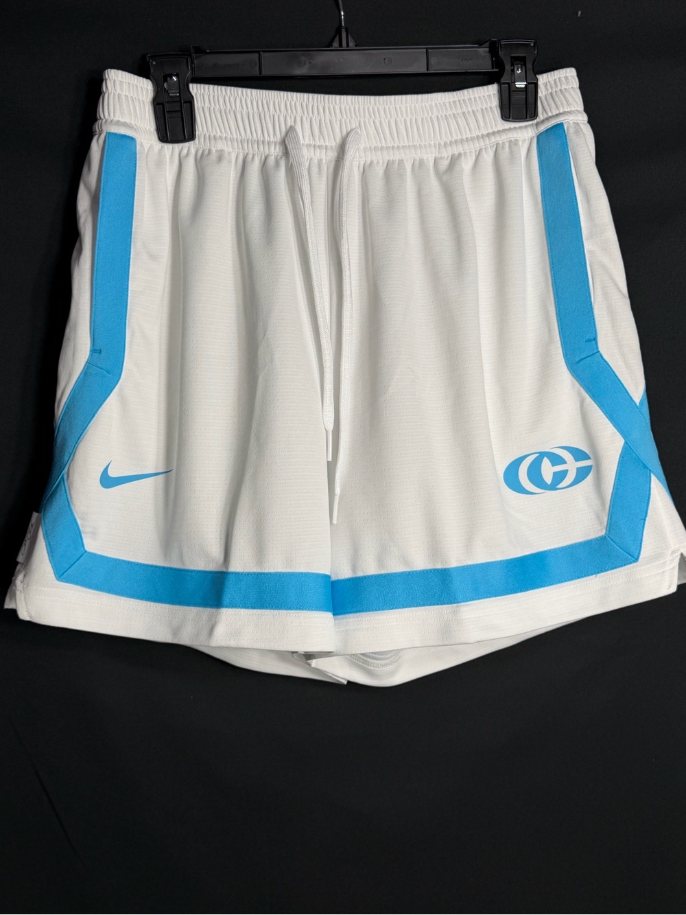 Nike Men’s White Athletic Shorts with Sky Blue Trim size M new W tags